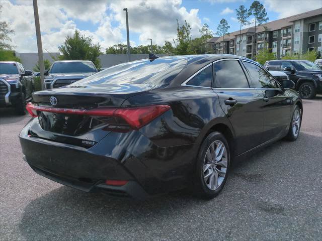 Certified 2021 Toyota Avalon XLE FWD image 6