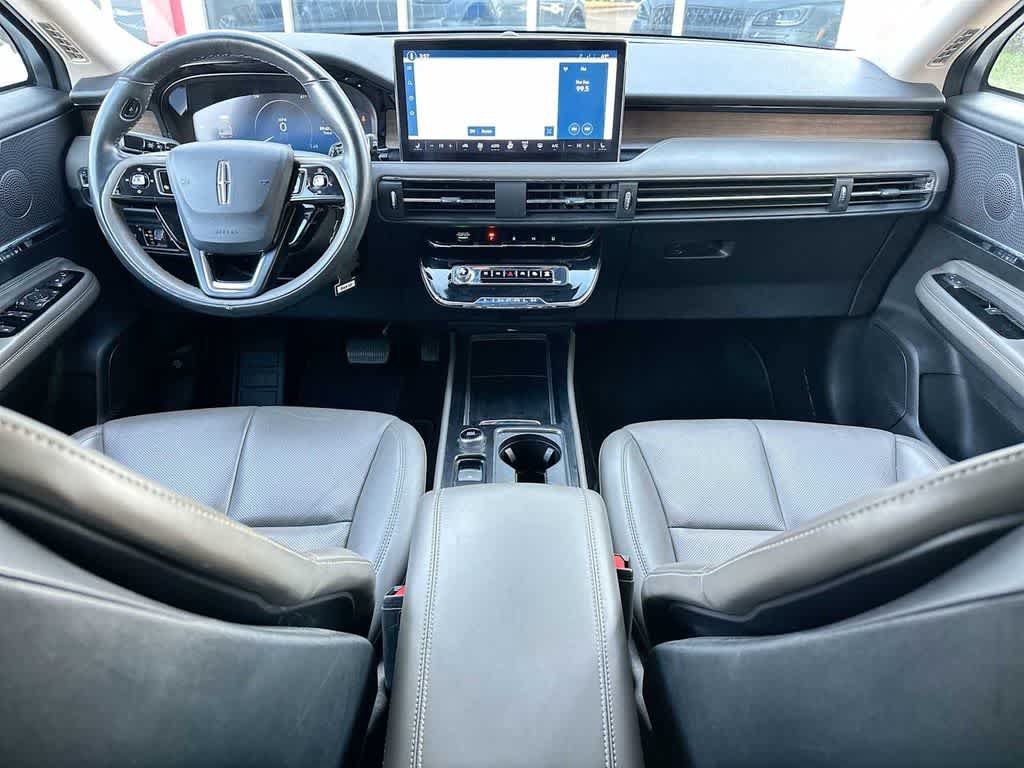 Used 2023 Lincoln Corsair Reserve FWD image 25