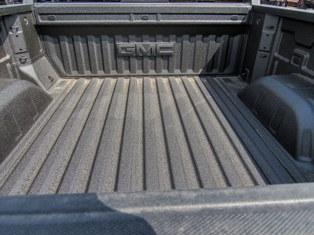 New 2025 GMC Sierra 1500 SLT w/ SLT Premium Package image 6