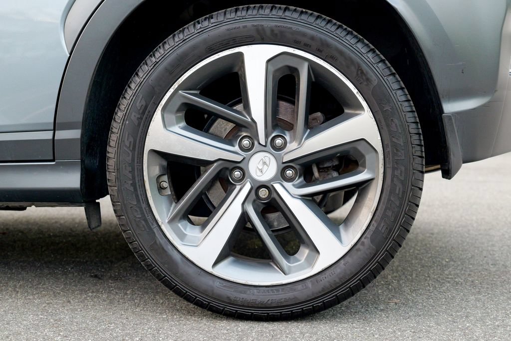 Used 2019 Hyundai Kona Limited AWD/4WD image 14