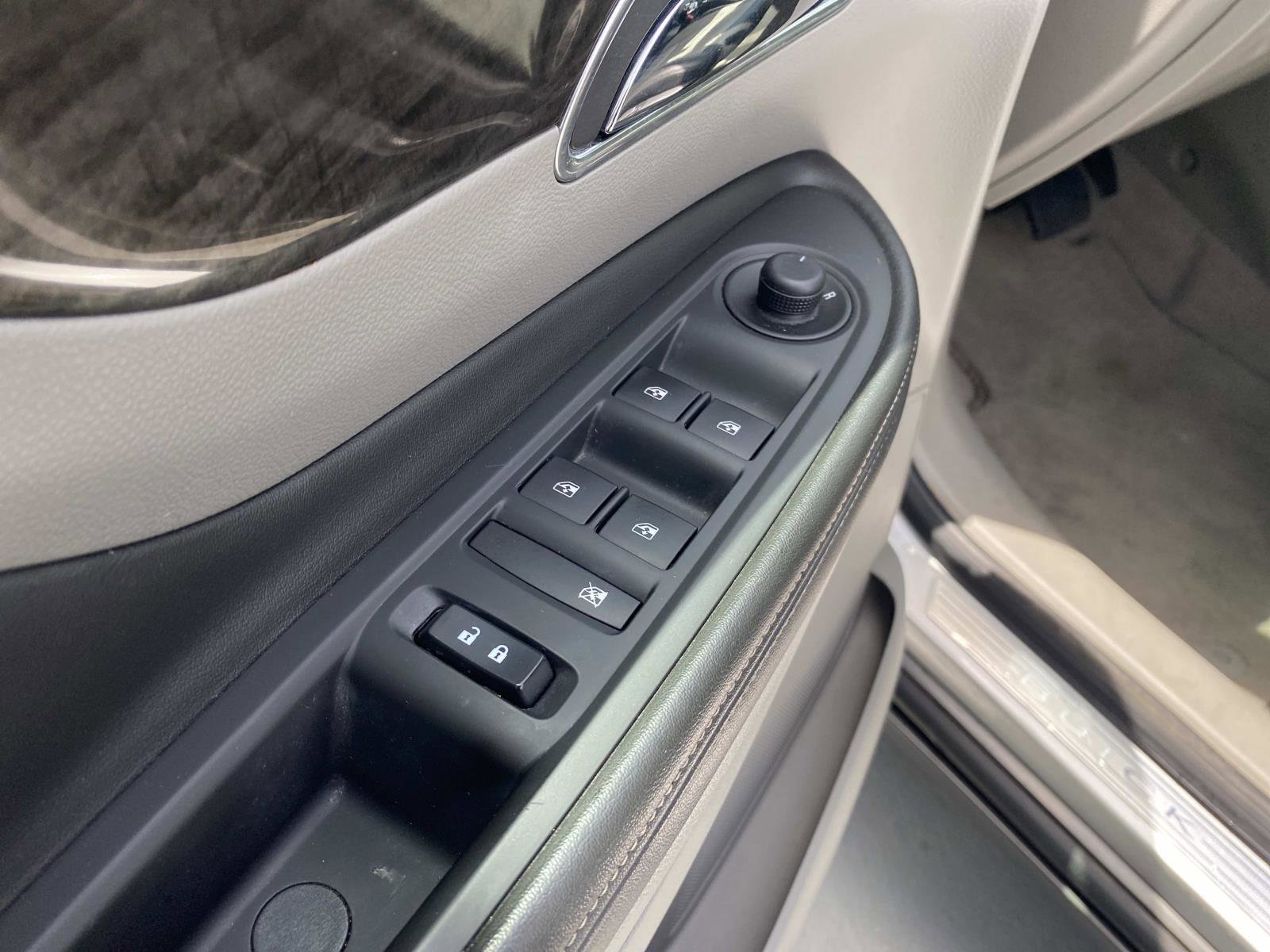 Used 2015 Buick Encore Leather FWD image 15