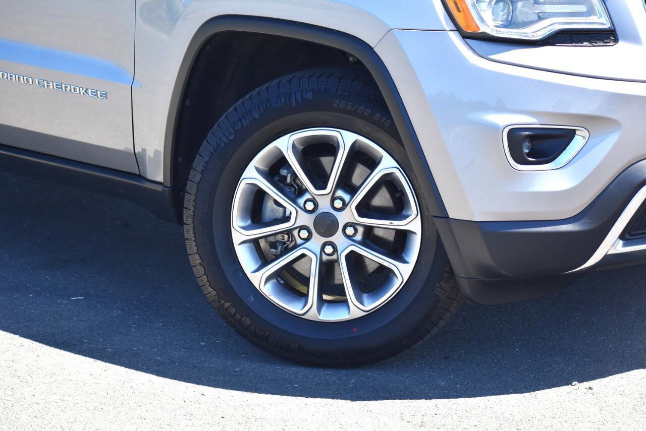 Used 2015 Jeep Grand Cherokee Limited w/ Luxury Group II AWD/4WD image 21