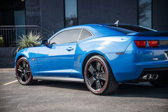 Used 2013 Chevrolet Camaro SS w/ Hot Wheels Special Edition RWD image 57