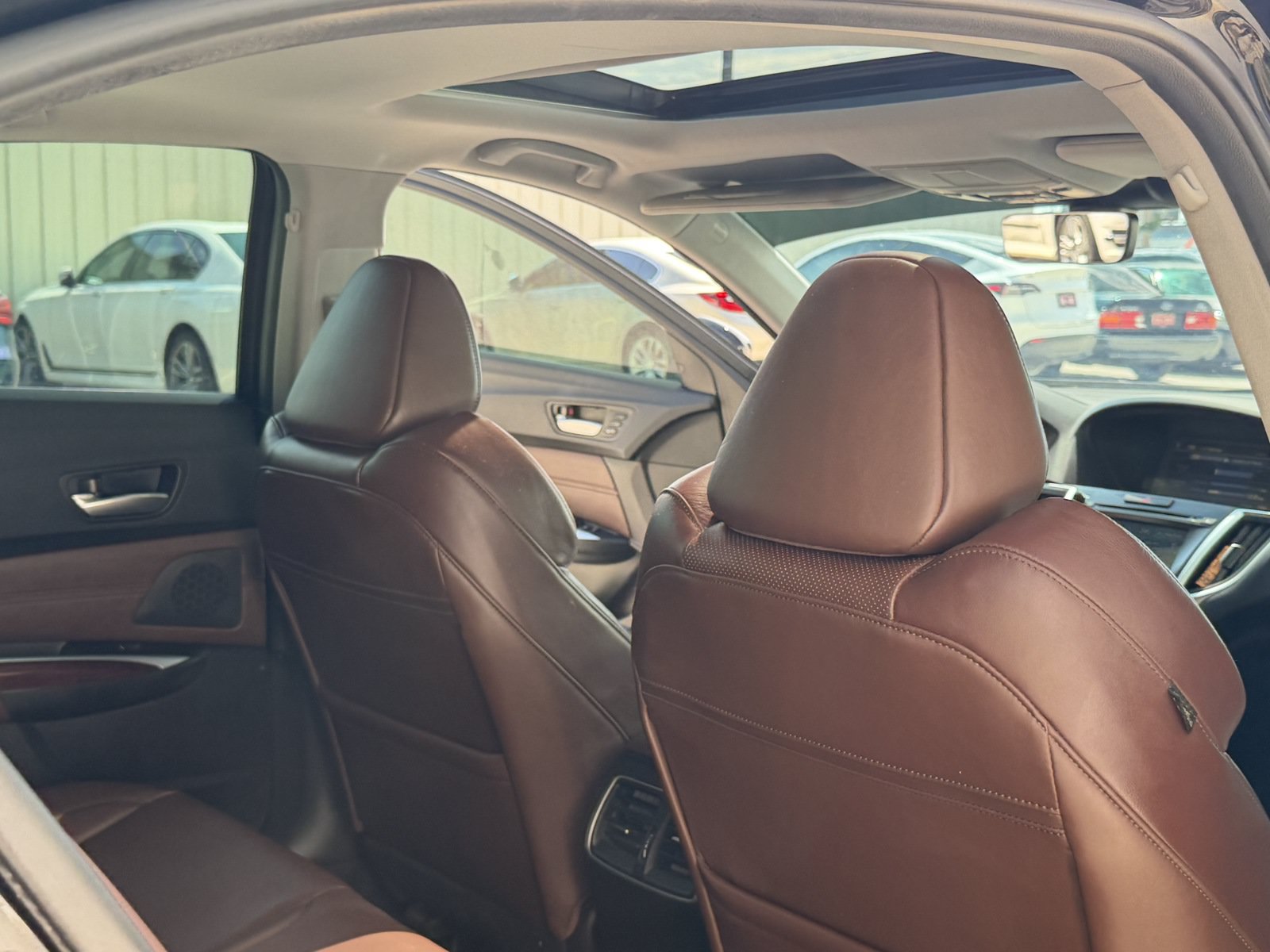Used 2015 Acura TLX w/ Technology Package FWD image 31