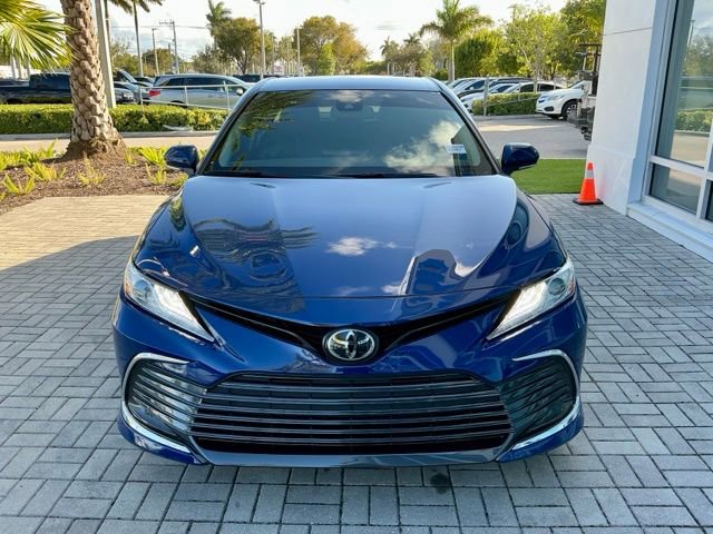 Used 2024 Toyota Camry XLE image 2