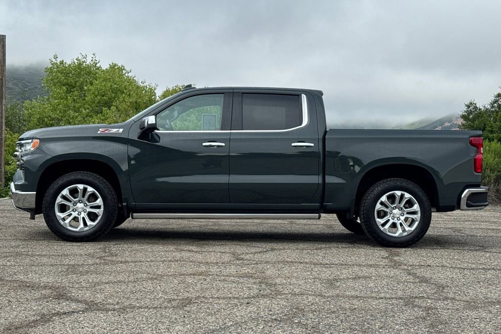 Used 2025 Chevrolet Silverado 1500 LTZ w/ LTZ Premium Package AWD/4WD image 7