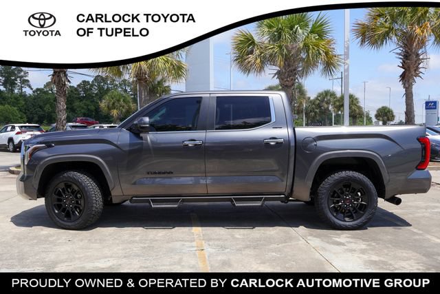 Used 2024 Toyota Tundra Limited AWD/4WD image 29