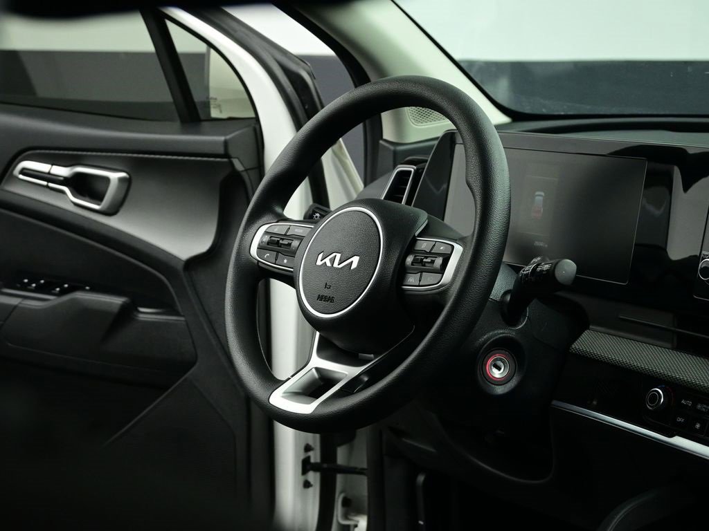 Certified 2024 Kia Sportage LX image 39