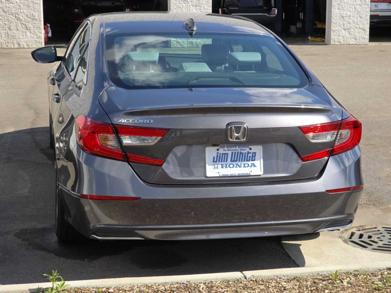 Used 2019 Honda Accord EX image 5