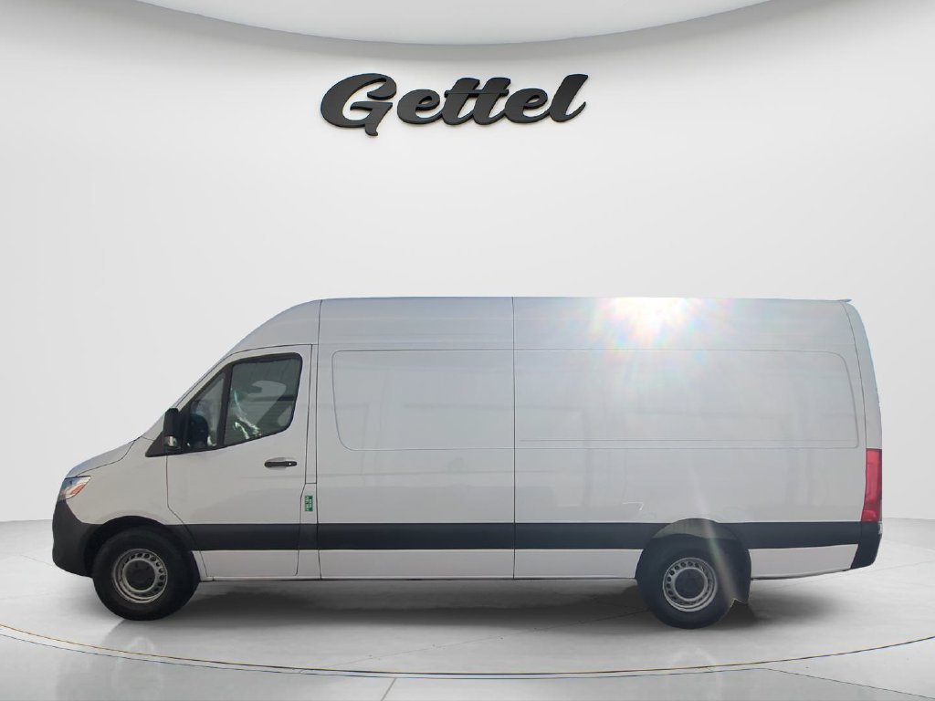 Used 2025 Mercedes-Benz Sprinter 2500 image 8