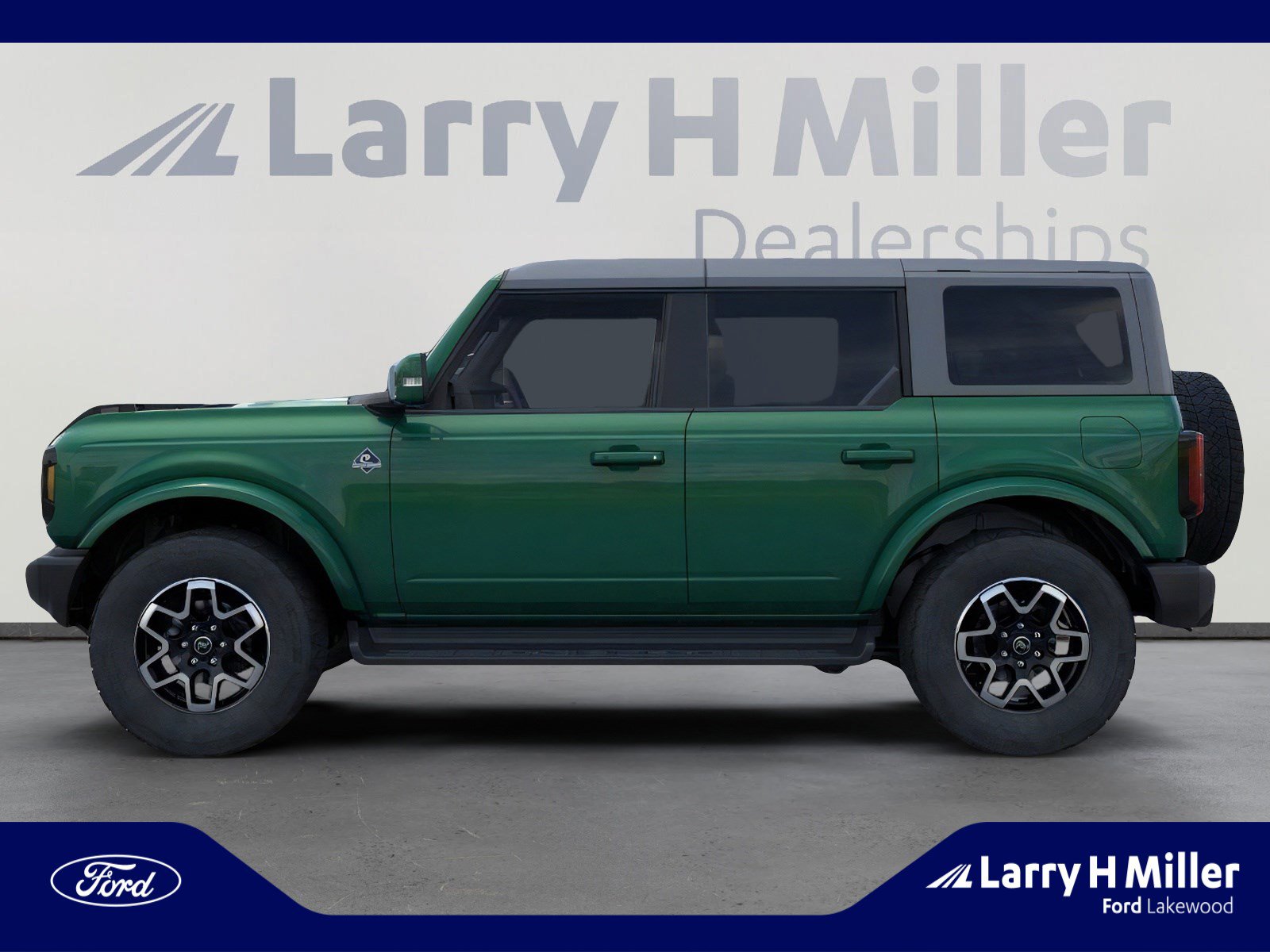 New 2025 Ford Bronco Outer Banks image 3