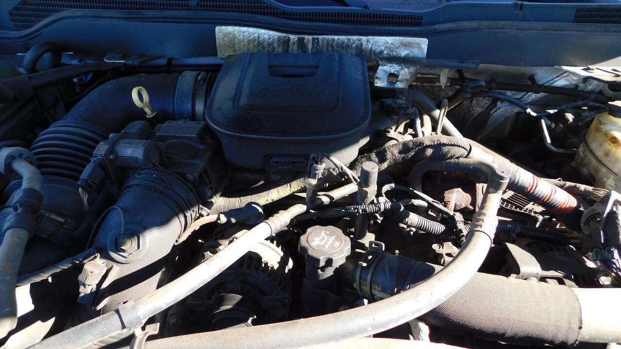 Used 2015 Chevrolet Silverado 3500 LT w/ LT Convenience Package image 53