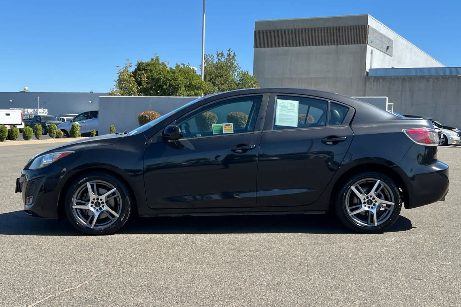 Used 2011 MAZDA MAZDA3 s Grand Touring FWD image 9