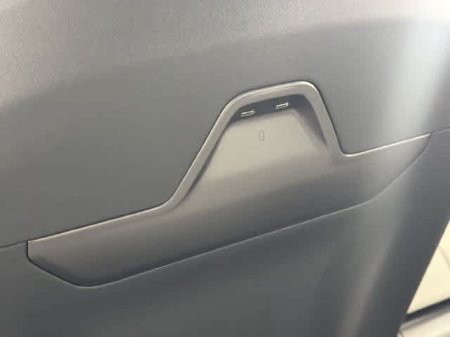 New 2026 Lincoln Nautilus Premier AWD/4WD image 15