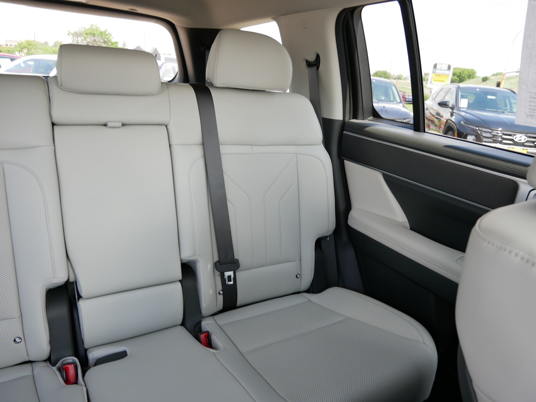 Certified 2026 Hyundai Santa Fe SEL AWD/4WD image 14