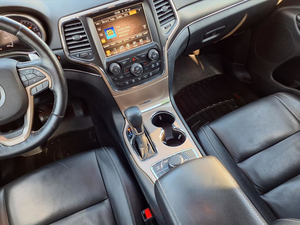 Used 2017 Jeep Grand Cherokee Limited image 11