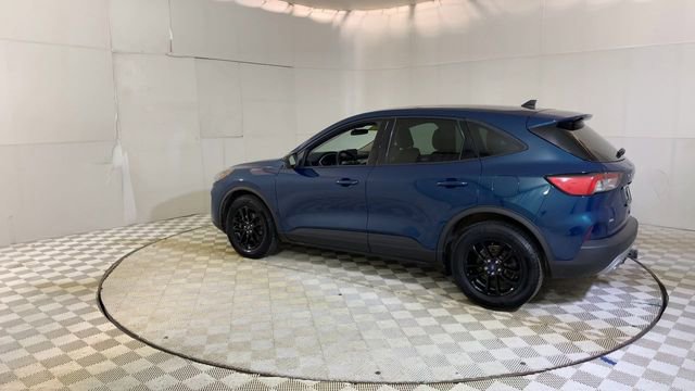 Used 2020 Ford Escape SE Sport image 6