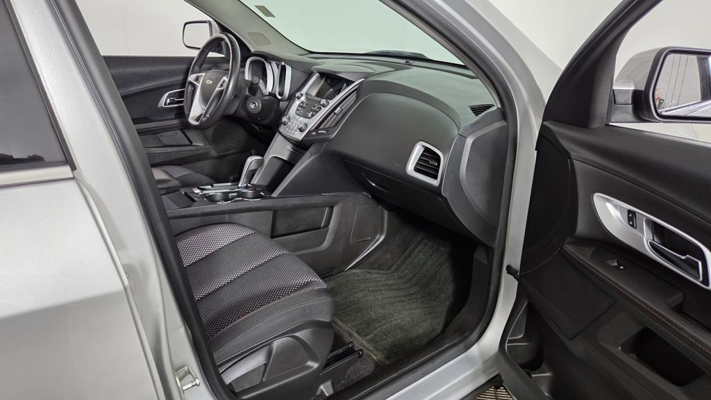 Used 2015 Chevrolet Equinox LT w/ Driver Convenience Package image 32