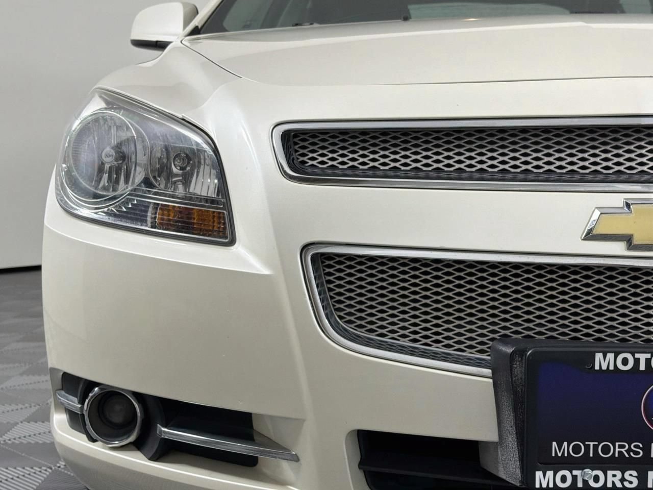 Used 2012 Chevrolet Malibu LTZ FWD image 3