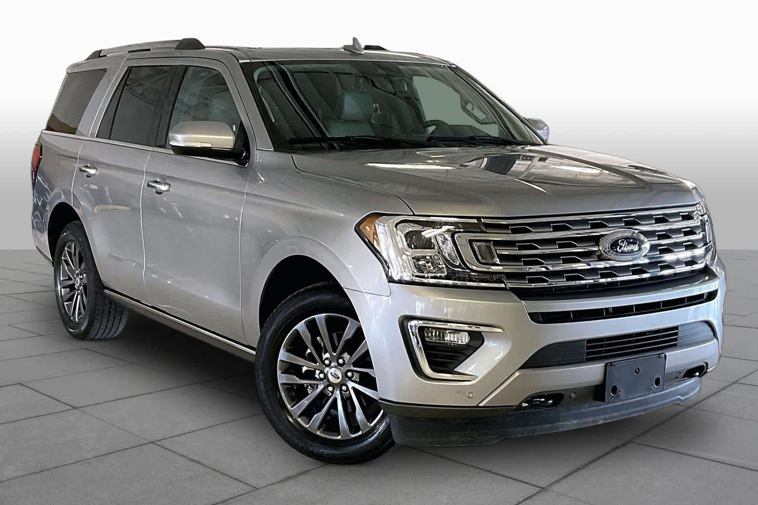 Used 2021 Ford Expedition Limited AWD/4WD image 2