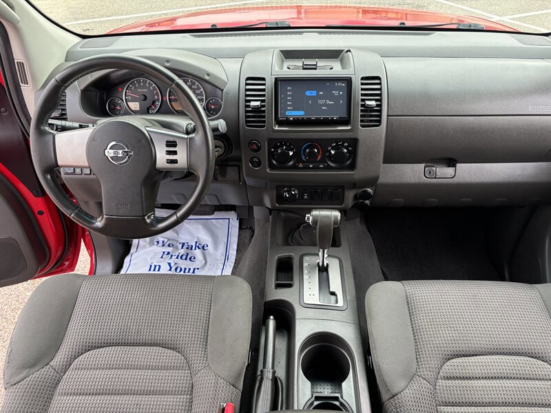 Used 2007 Nissan Frontier NISMO image 26