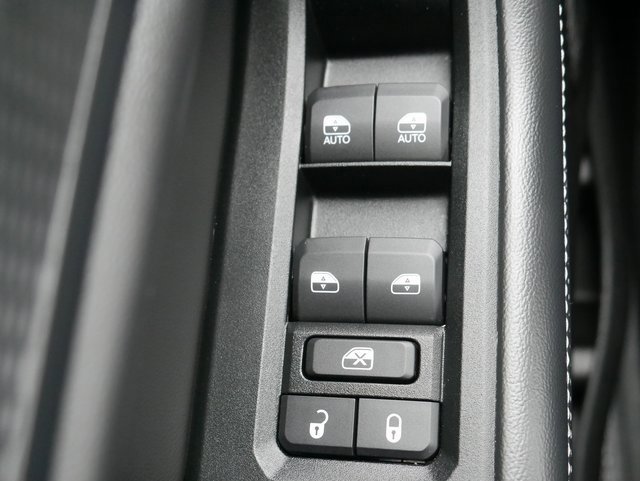 Used 2025 Jeep Grand Cherokee Altitude image 26