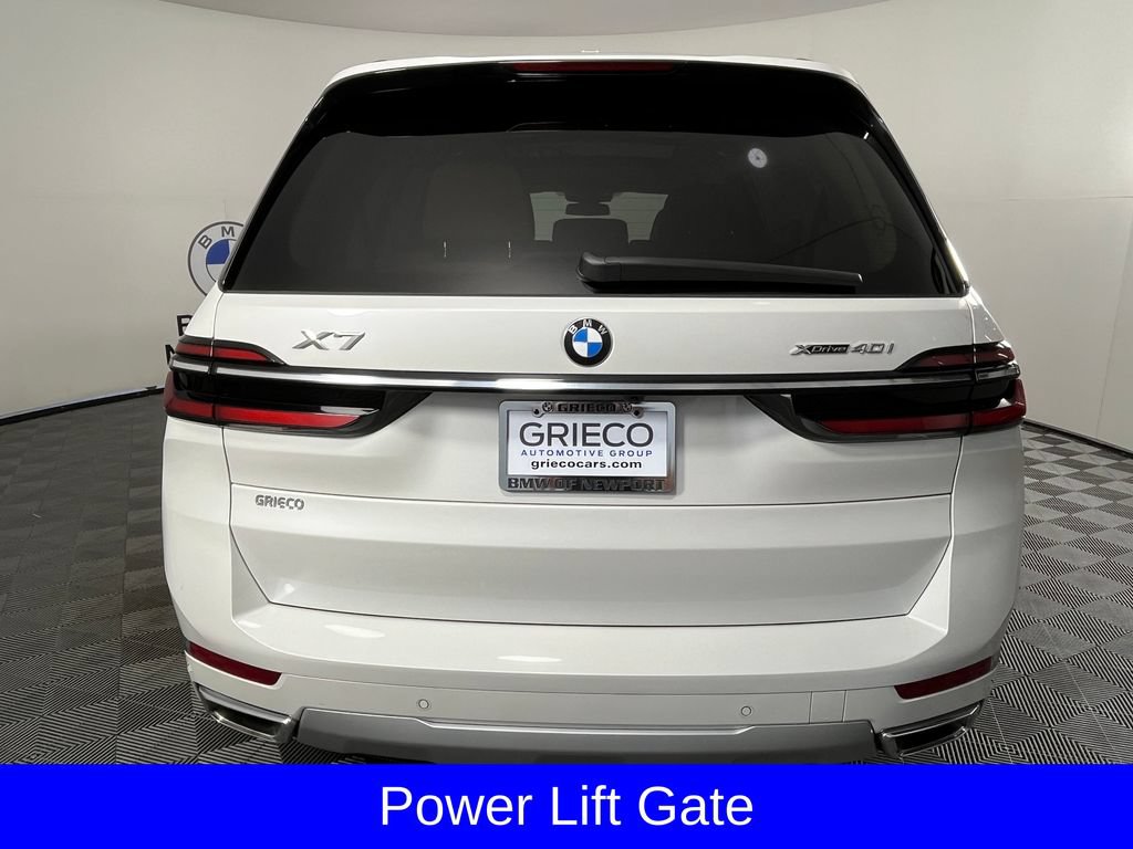 Used 2026 BMW X7 xDrive40i AWD/4WD image 9