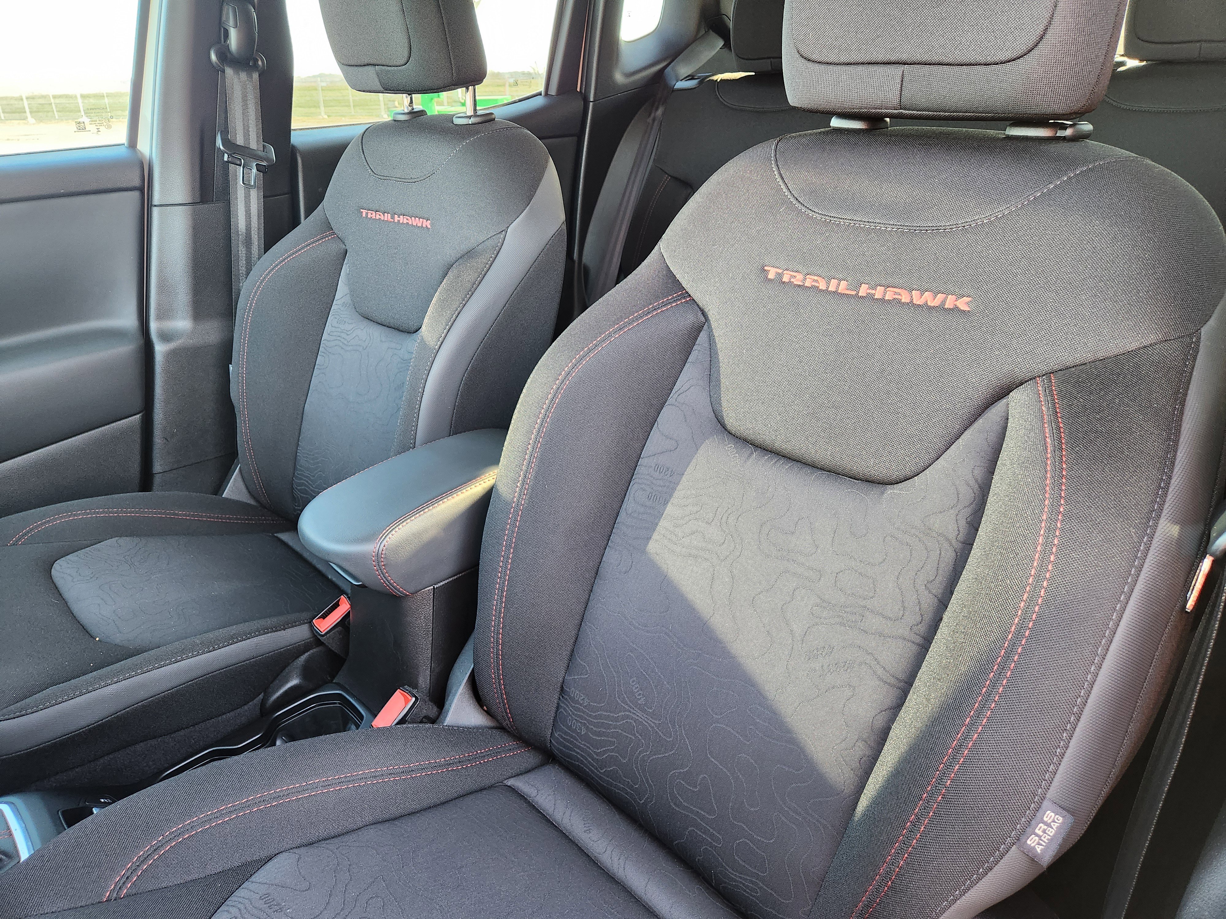 Used 2023 Jeep Renegade Trailhawk image 24