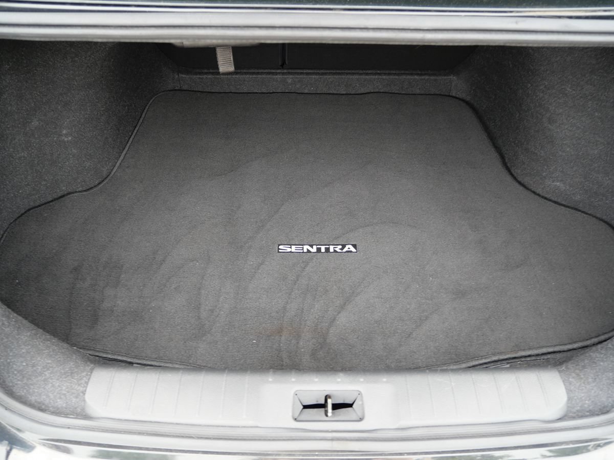 Used 2020 Nissan Sentra SR w/ Electronics Package FWD image 21