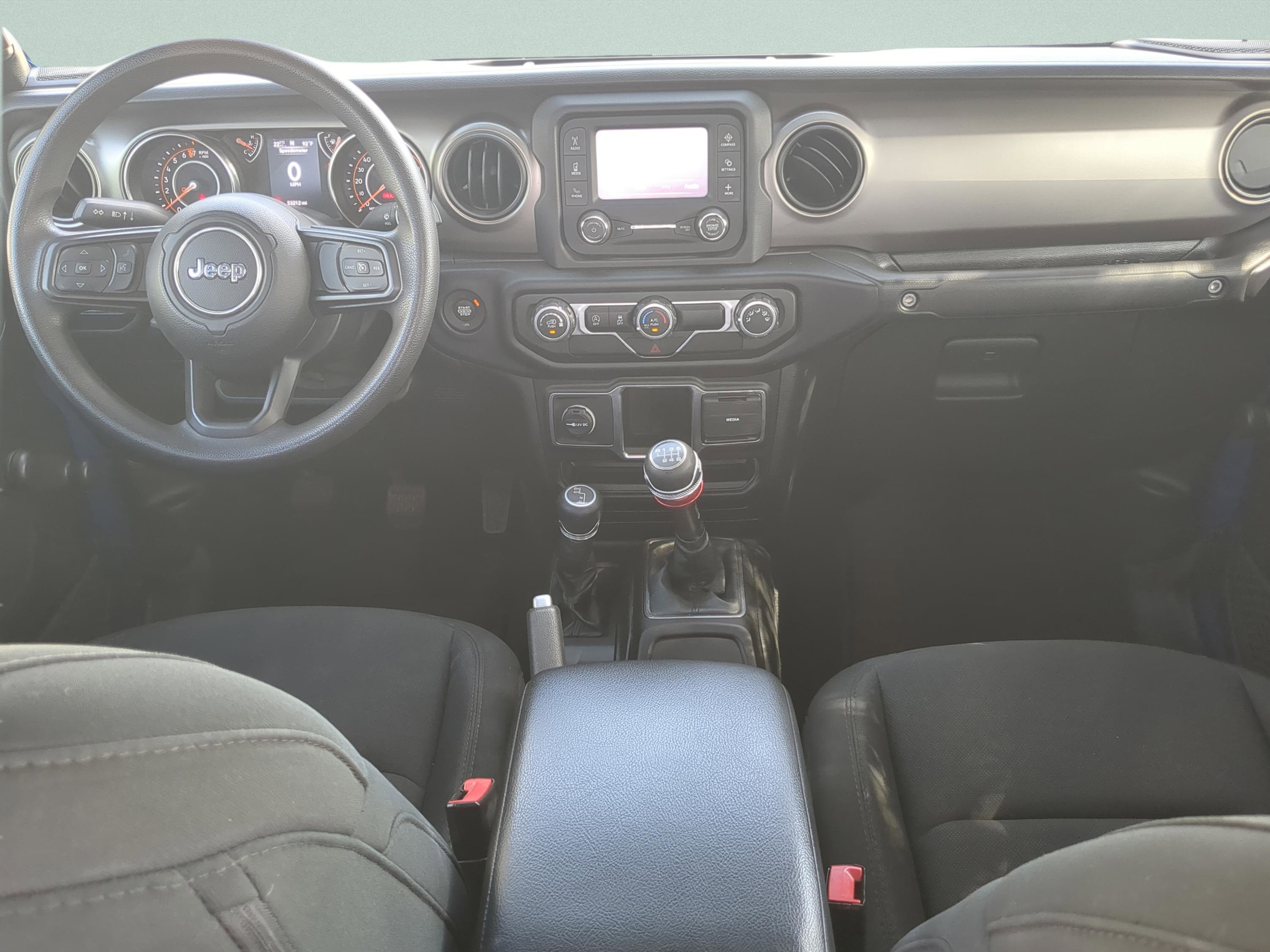 Used 2021 Jeep Gladiator Sport image 12