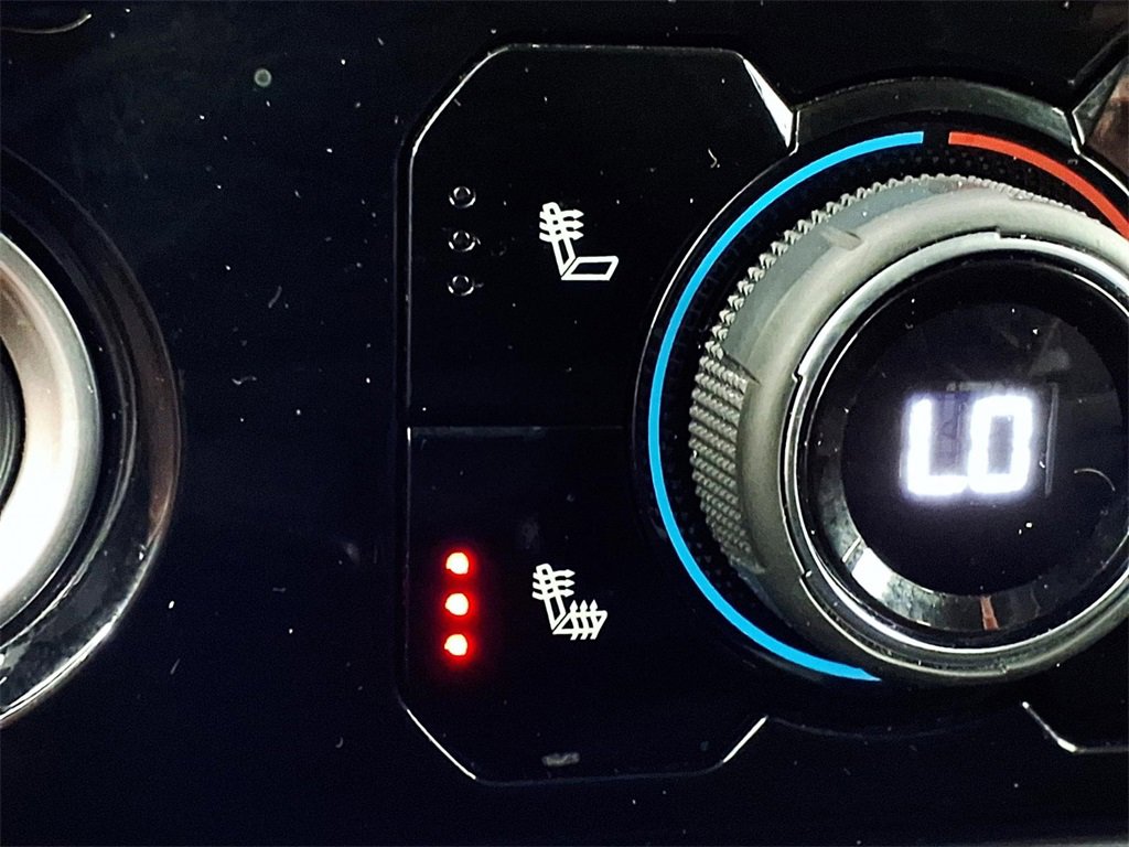 Used 2022 Chevrolet Silverado 1500 LT image 16