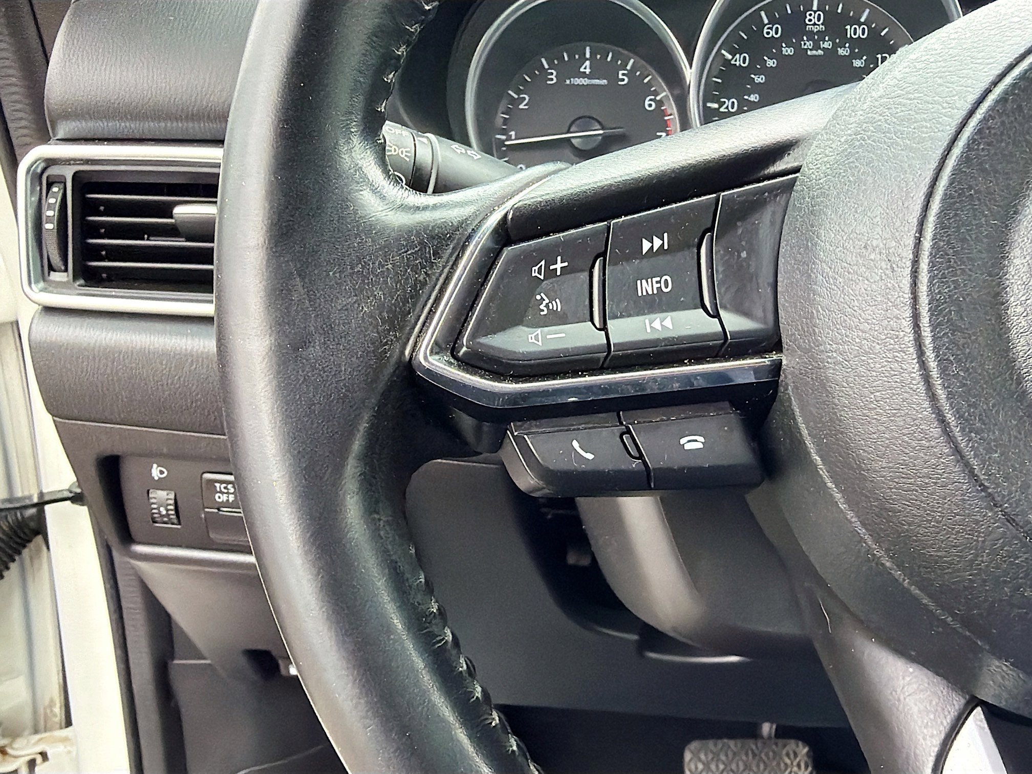 Used 2018 MAZDA CX-5 Sport image 34