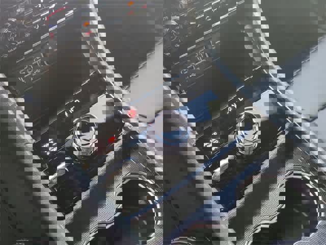 New 2025 Jeep Grand Cherokee L Limited image 33