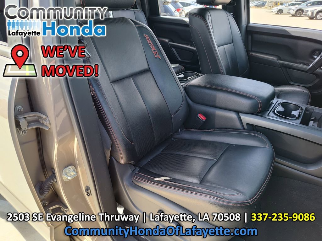 Used 2021 Nissan Titan PRO-4X w/ Pro-4x Convenience Package AWD/4WD image 31