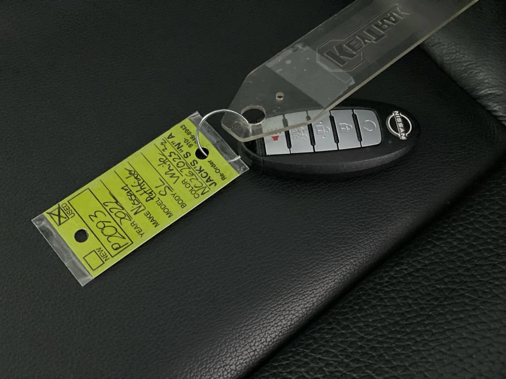Used 2022 Nissan Pathfinder SL w/ SL Premium Package FWD image 42