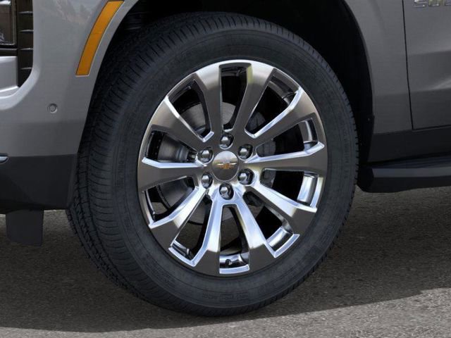 New 2026 Chevrolet Suburban Premier image 10