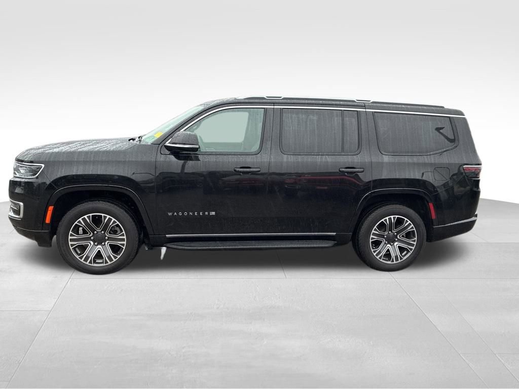 Used 2024 Jeep Wagoneer Series II w/ Flexible Seating Group image 2