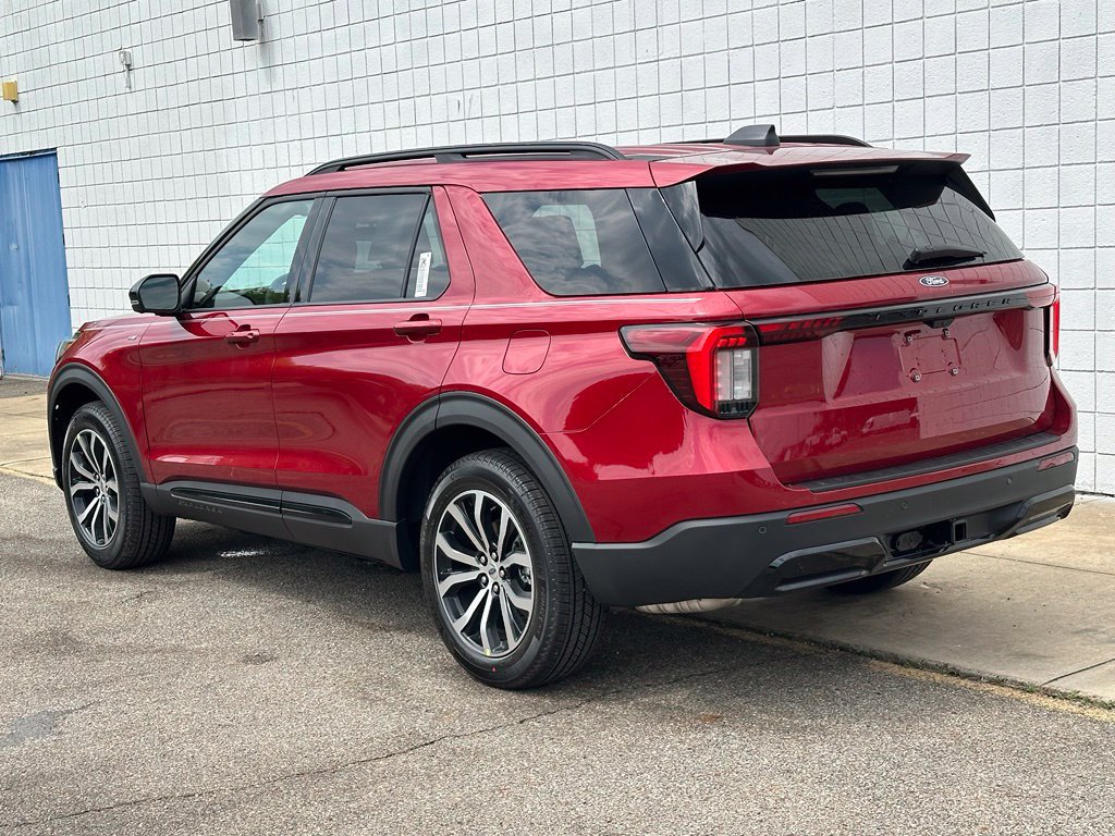 New 2027 Ford Explorer ST-Line AWD/4WD image 32