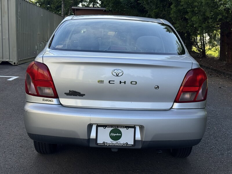 Used 2001 Toyota Echo Sedan FWD image 3