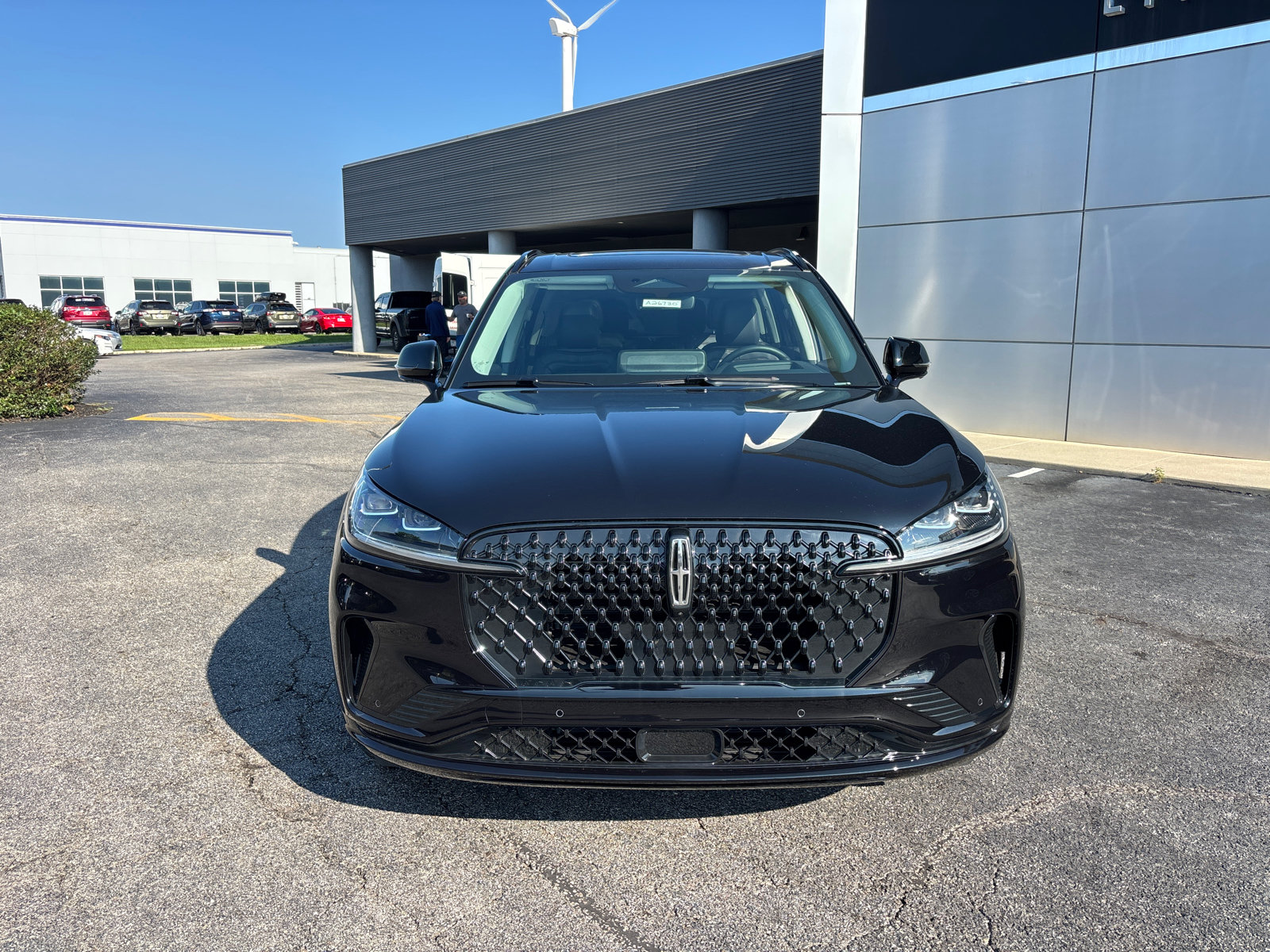New 2026 Lincoln Aviator Reserve w/ Jet Appearance Package AWD/4WD image 2