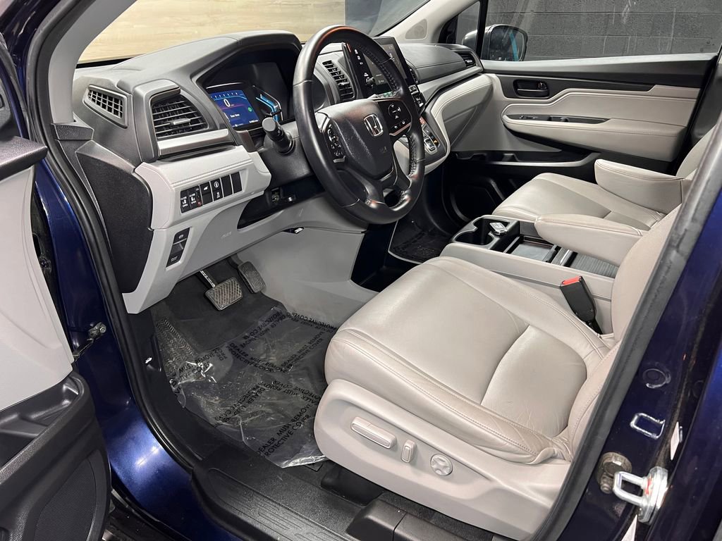 Used 2024 Honda Odyssey EX-L image 4