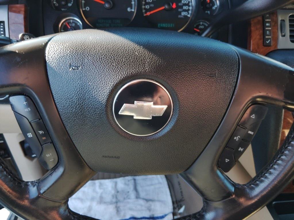 Used 2008 Chevrolet Tahoe LT image 17