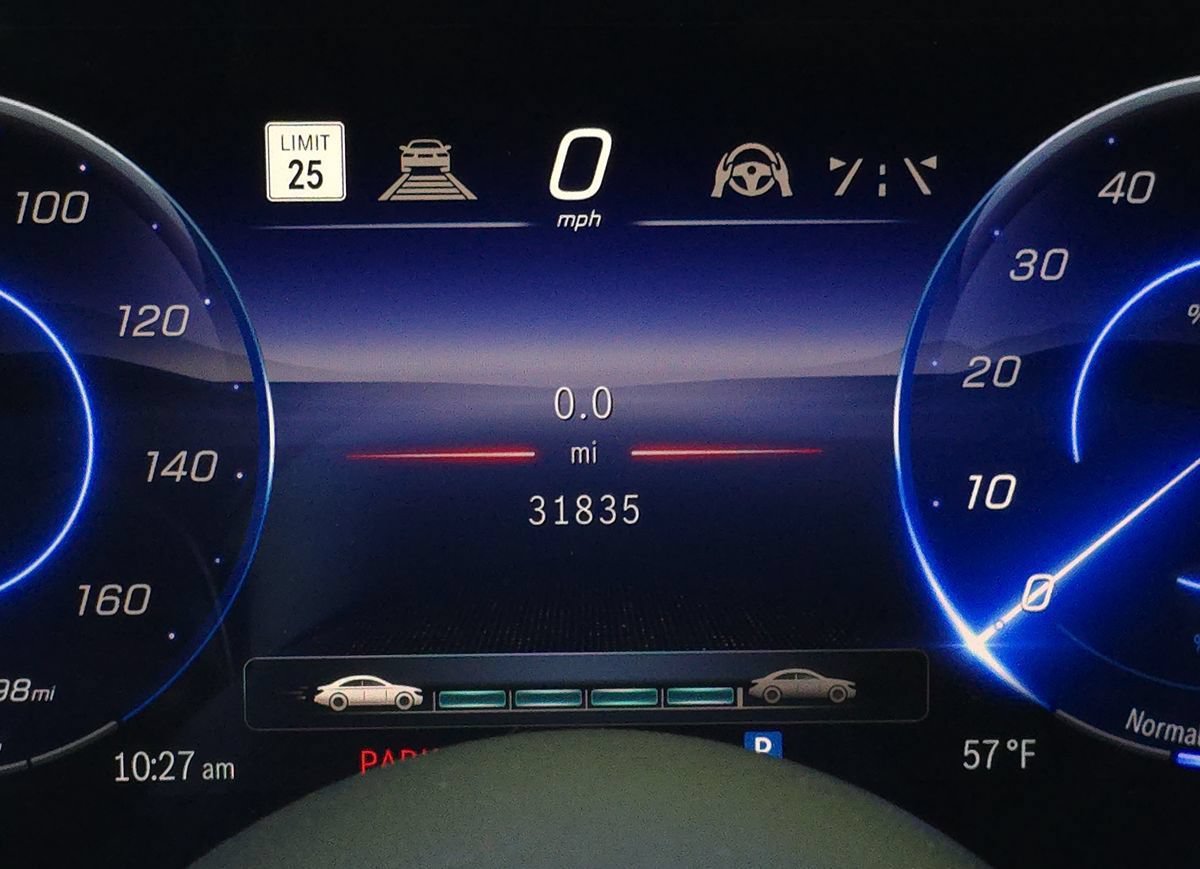 Used 2022 Mercedes-Benz EQS 450+ Sedan image 36