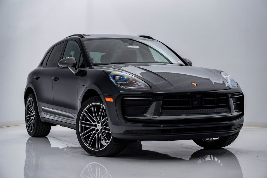 New 2026 Porsche Macan Turbo image 8