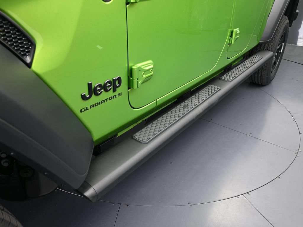 New 2026 Jeep Gladiator Sport AWD/4WD image 25