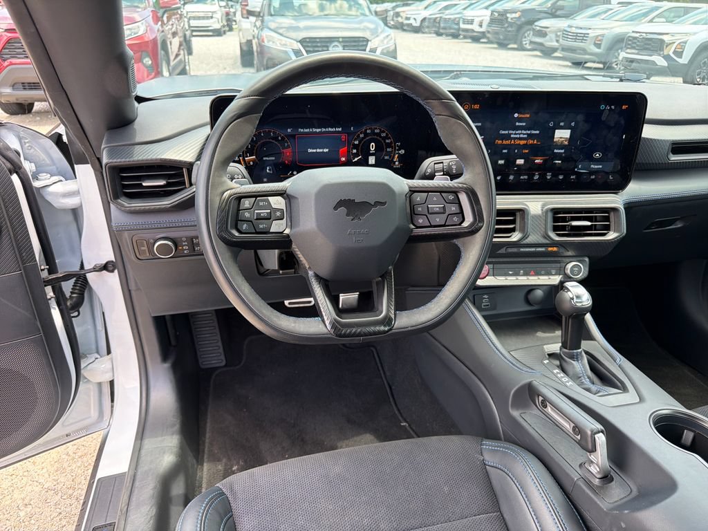 Used 2025 Ford Mustang Dark Horse RWD image 15
