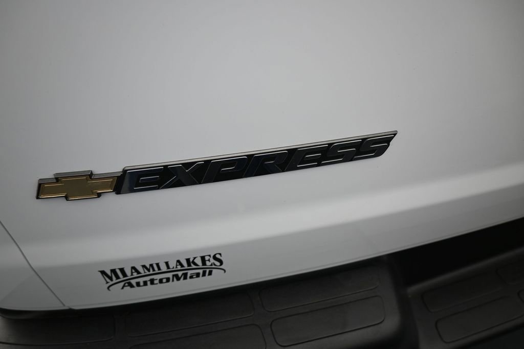 New 2026 Chevrolet Express 2500 Extended w/ Driver Convenience Package RWD image 33