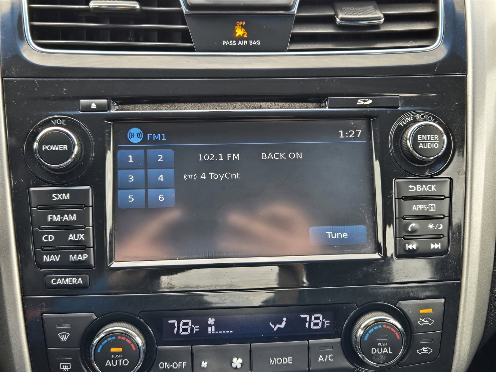 Used 2014 Nissan Altima 2.5 SL w/ Technology Package image 14