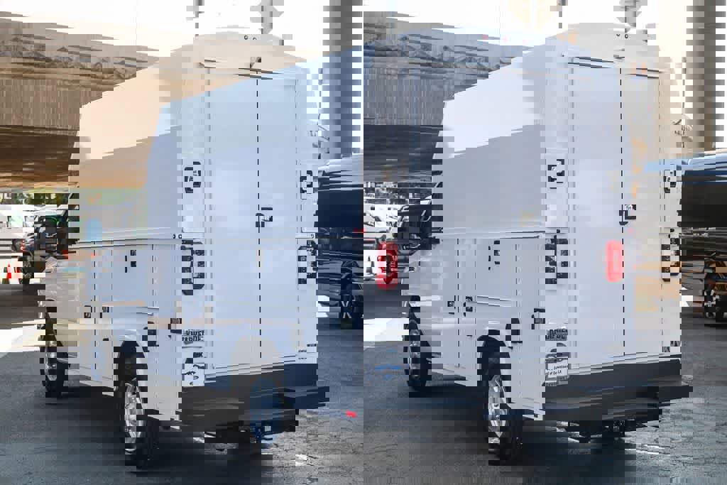 New 2026 Ford E-350 and Econoline 350 Super Duty w/ Power Equipment Group image 8