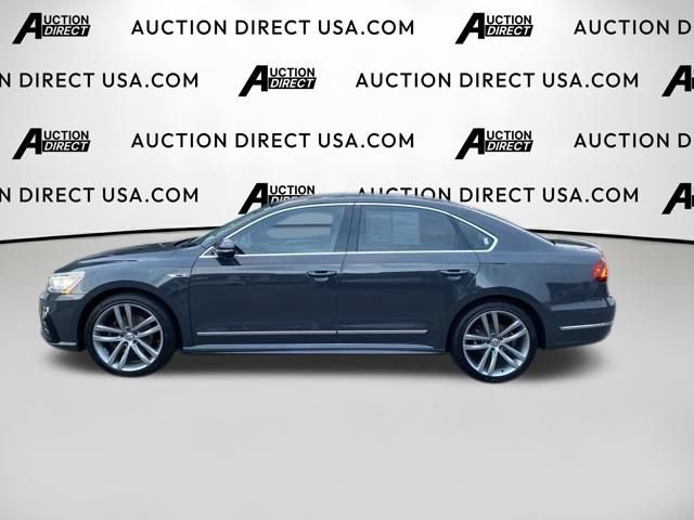 Used 2017 Volkswagen Passat 1.8T R-Line w/ R-Line Lighting Package FWD video 3